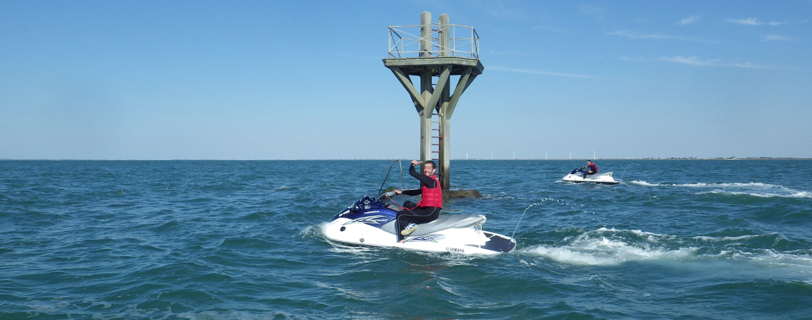 full jet location de jetski et bateaux